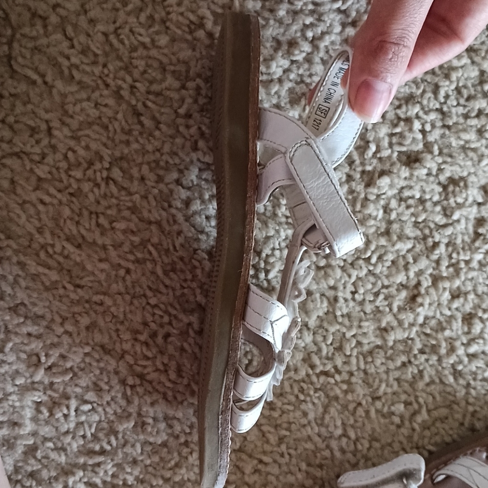 Sandals - Picture 4 of 4